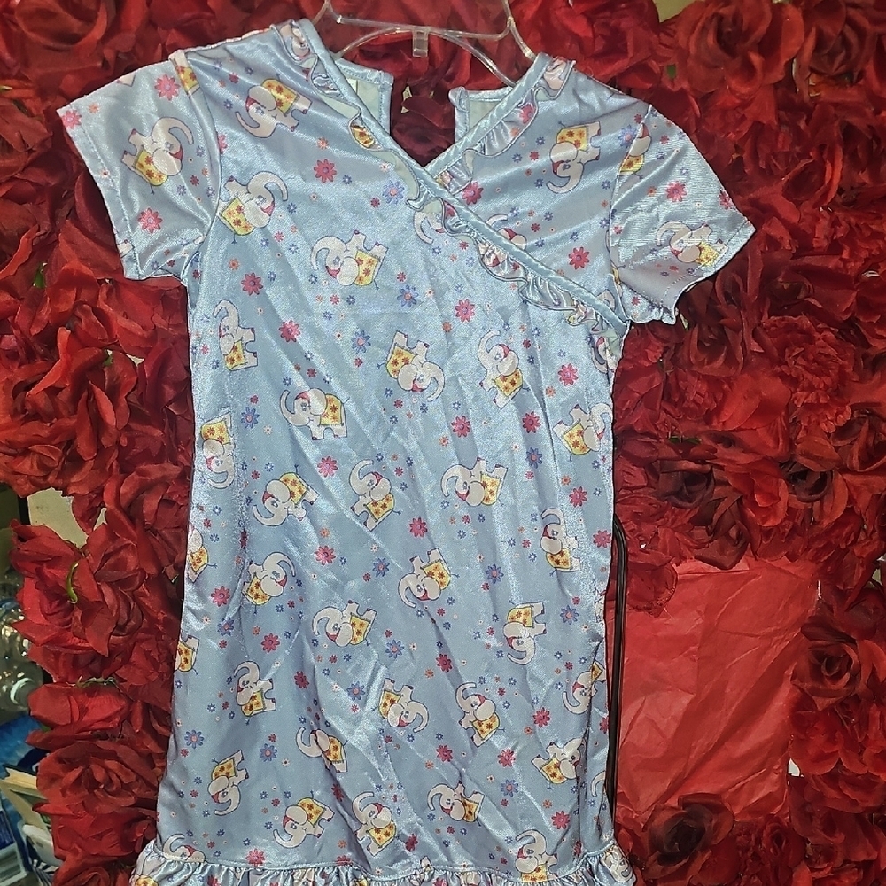 Kid Connection Lavender Punk Elephant Nightgown Size 4T Missing Button